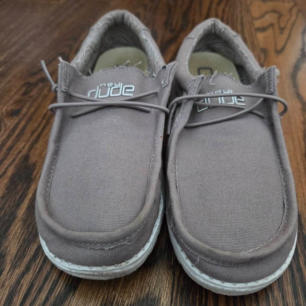 Hey Dude Youth Size 2